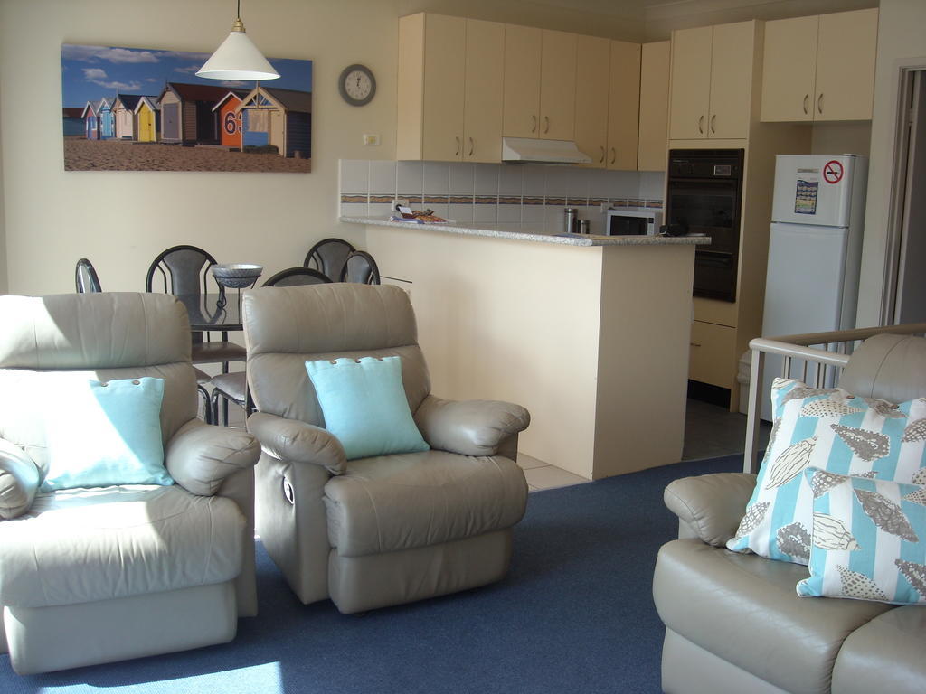 Beaches Apartments Merimbula Quarto foto